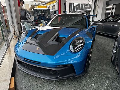 Porsche 992 GT3 RS Weissach PTS