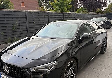 Mercedes-Benz CLA 220 d AMG+Sportsitze+MultiBeam+MBUX