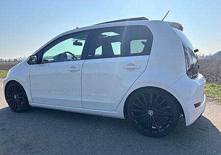 VW Up Volkswagen ! 1.0 TSI sound ! 5 Tür, Pano, Klima ...