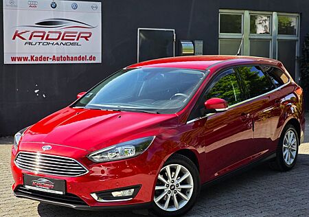 Ford Focus Turnier Titanium Auto. Navi PDC