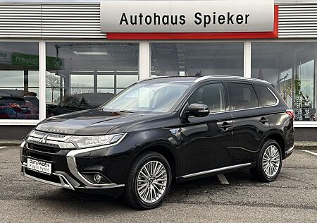 Mitsubishi Plug in Hybrid Outlander PHEV Spirit 4WD