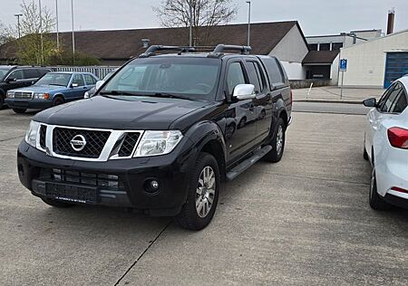 Nissan Navara Pickup Double Cab LE EVO V6 4X4 LB