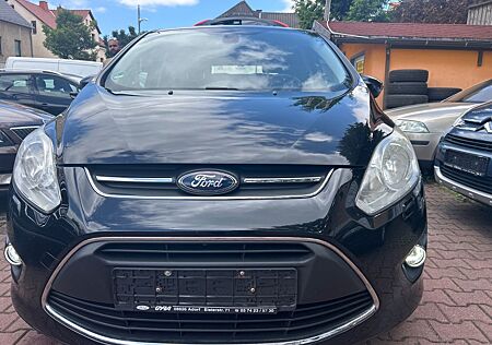 Ford C-Max 1,6 Flexifuel Champions Edition; 2-DVD
