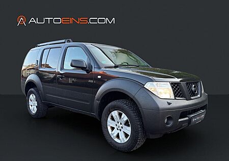 Nissan Pathfinder 2.5 dCi Elegance*AHK*7Sitzer*Navi*
