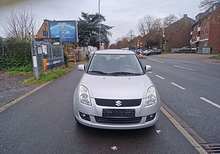 Suzuki Swift Lim. Snow ALLrad,Keylessgo,TÜV bis 04/2026