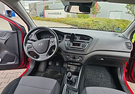 Hyundai i20 1.2 blue Trend Trend