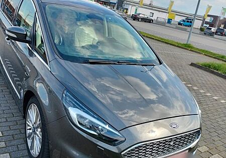 Ford S-Max S-Max2,0TDCi Bi-Turbo 154kW Vignale PShift 210PS