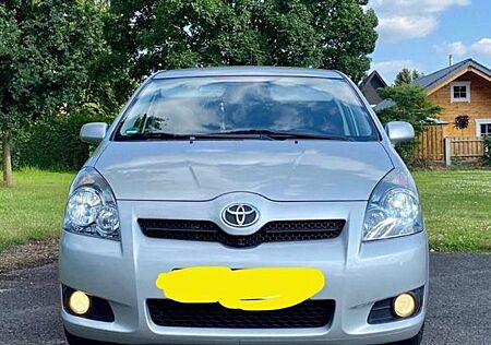 Toyota Corolla Verso 2.2-l-D-CAT Executive Executive