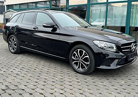 Mercedes-Benz C 300 d T Avantgarde 4Matic NIGHT+KAM+HEAD-UP+