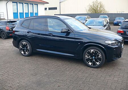 BMW iX3 Impressive AHK Lhz