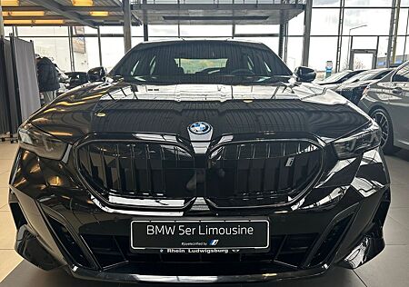 BMW i5 xDrive40 Limousine M-Paket Tageszulassung