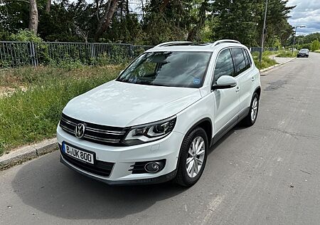 VW Tiguan Volkswagen 1.4 Automatik, Leder, Xenon, Panoramadach