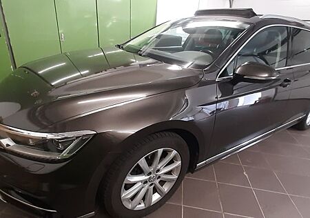 VW Passat Variant Volkswagen 2.0 TDI SCR 140kW DSG BMT Hig...