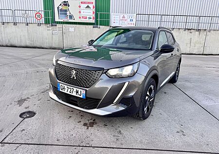 Peugeot 2008 Allure Pack/EAT8/LED/3D COCKPIT/1.Hand