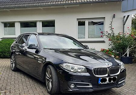 BMW 520d xDrive Touring A