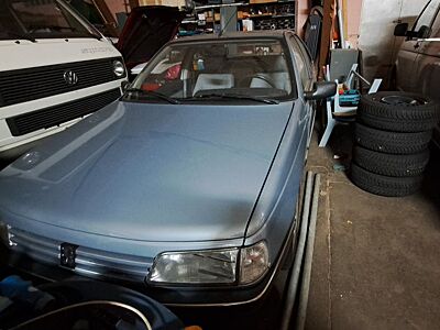 Peugeot 405