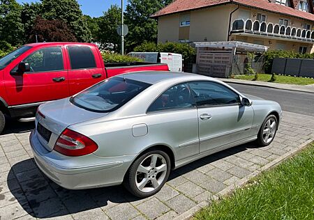 Mercedes-Benz CLK 200 Coupe Kompressor Avantgarde Bi-Color