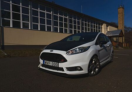 Ford Fiesta 1.6 ST2 | recaro, ITG, Airtec cooling