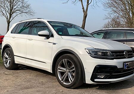 VW Tiguan Volkswagen 2.0 TSI 132kW DSG 4MOTION Highline Hi...