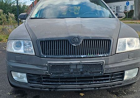 Skoda Octavia 2.0 TDI DPF DSG Elegance Combi Elegance