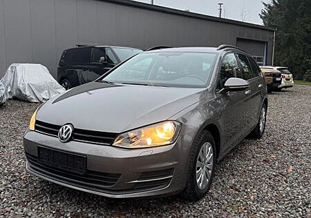 VW Golf Volkswagen 1.6 TDI TÜV NEU/S.HEFT/INSPEKTION NEU/1.H