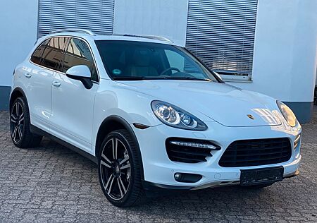 Porsche Cayenne S 4.8 V8 *Navi/Kamera/Panorama/AHK/4XShz