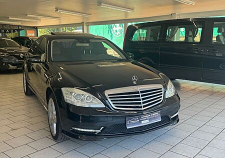 Mercedes-Benz S 500 *Rentnerfahrzeug*AMG line*
