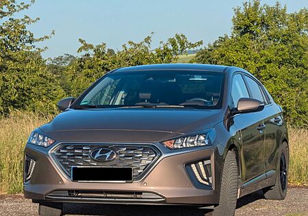 Hyundai Ioniq Plug-in-Hybrid 1.6 GDI Prime (PHEV)