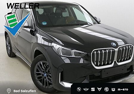 BMW iX1 xDrive30 xLine ACC 360° elSitz LCPro HUD