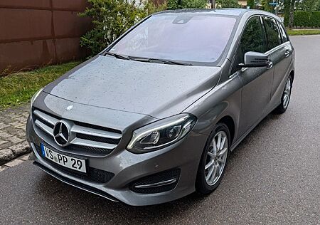 Mercedes-Benz B 220 4MATIC