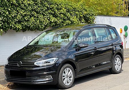 VW Touran Volkswagen Comfortline*PANO*LED*AHK*7SITZER*KAMERA*