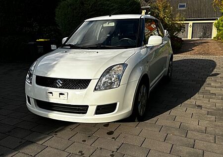 Suzuki Swift 1.3 Club