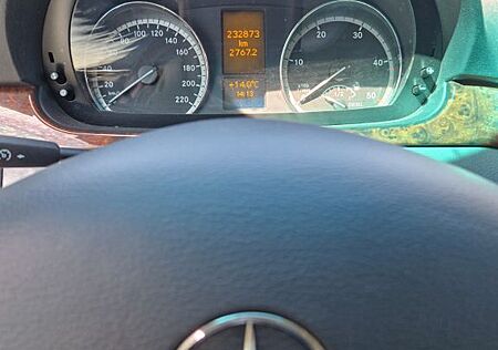 Mercedes-Benz Viano 2.2 CDI 4MATIC AMBIENTE kompakt AMBIENTE