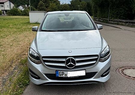 Mercedes-Benz B 180 Style Style