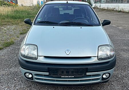 Renault Clio 1.4 RT eFH, Klima, Servo, nur 104tkm...