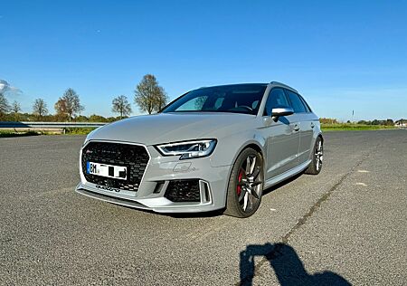 Audi RS3 *Virtual Cockpit*Pano*B&O*Sportsitze