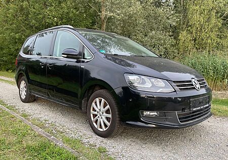 VW Sharan Volkswagen Life 2.0l TDI 1.Hand 7Sitzer Xenon Euro5