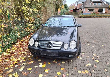 Mercedes-Benz CLK 230 KOMPRESSOR, kein TÜV, fahrbereit