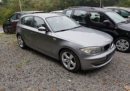 BMW 118i LCI Klima&SHZ&Alu 17z