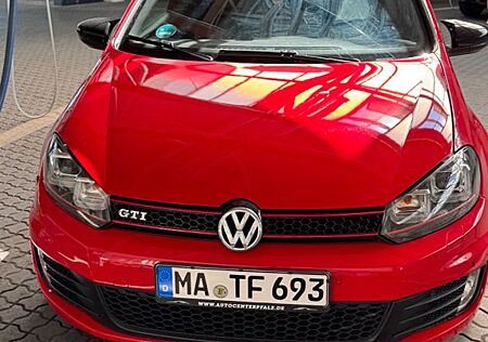VW Golf Volkswagen 2.0 TSI GTI GTI