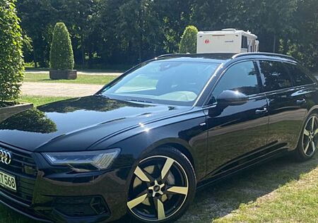 Audi A6 45 TDI quattro tiptr. Avant sport Black Optik