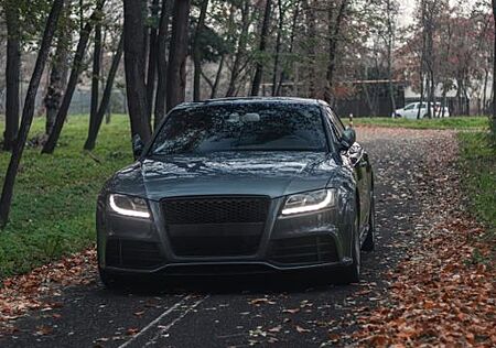 Audi RS5 4.2 FSI S tronic quattro -