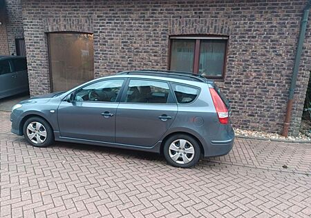 Hyundai i30 CW 1.4 LPG Classic Classic