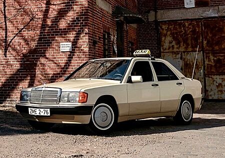 Mercedes-Benz 190 gebraucht kaufen Mercedes-Benz 190 D Taxi, 1.Hand, Oldtimer, DDR, H Zulassung.