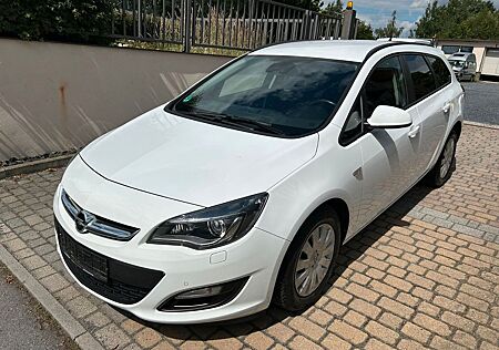 Opel Astra J SportsT 1.4 Benzin Behind.Umb TÜV 11/26