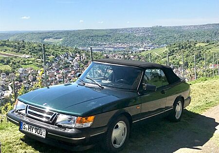 Saab 900