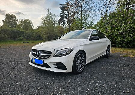 Mercedes-Benz C 180 -