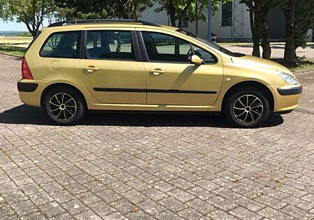 Peugeot 307 Tendance 135 -TÜV NEU-WENIG KM