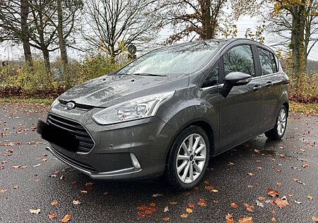 Ford B-Max Titanium