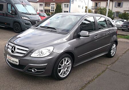 Mercedes-Benz B 200 1.Hand Automatik AHK Traum Zustand